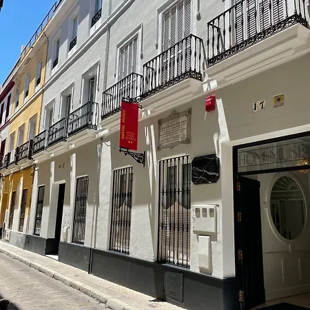 Hostal Hom Museo-2
